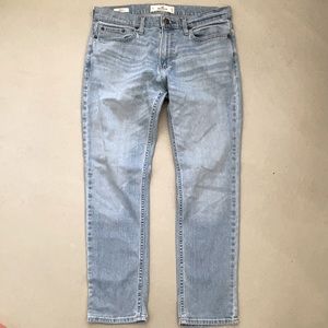 Skinny fit light blue denim jeans